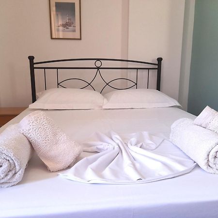 Siel Oneiro House Apartment แอร์มูโปลี ภายนอก รูปภาพ